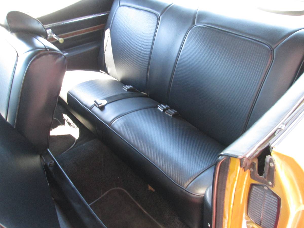 Chevrolet-chevelle-1972-custom-14