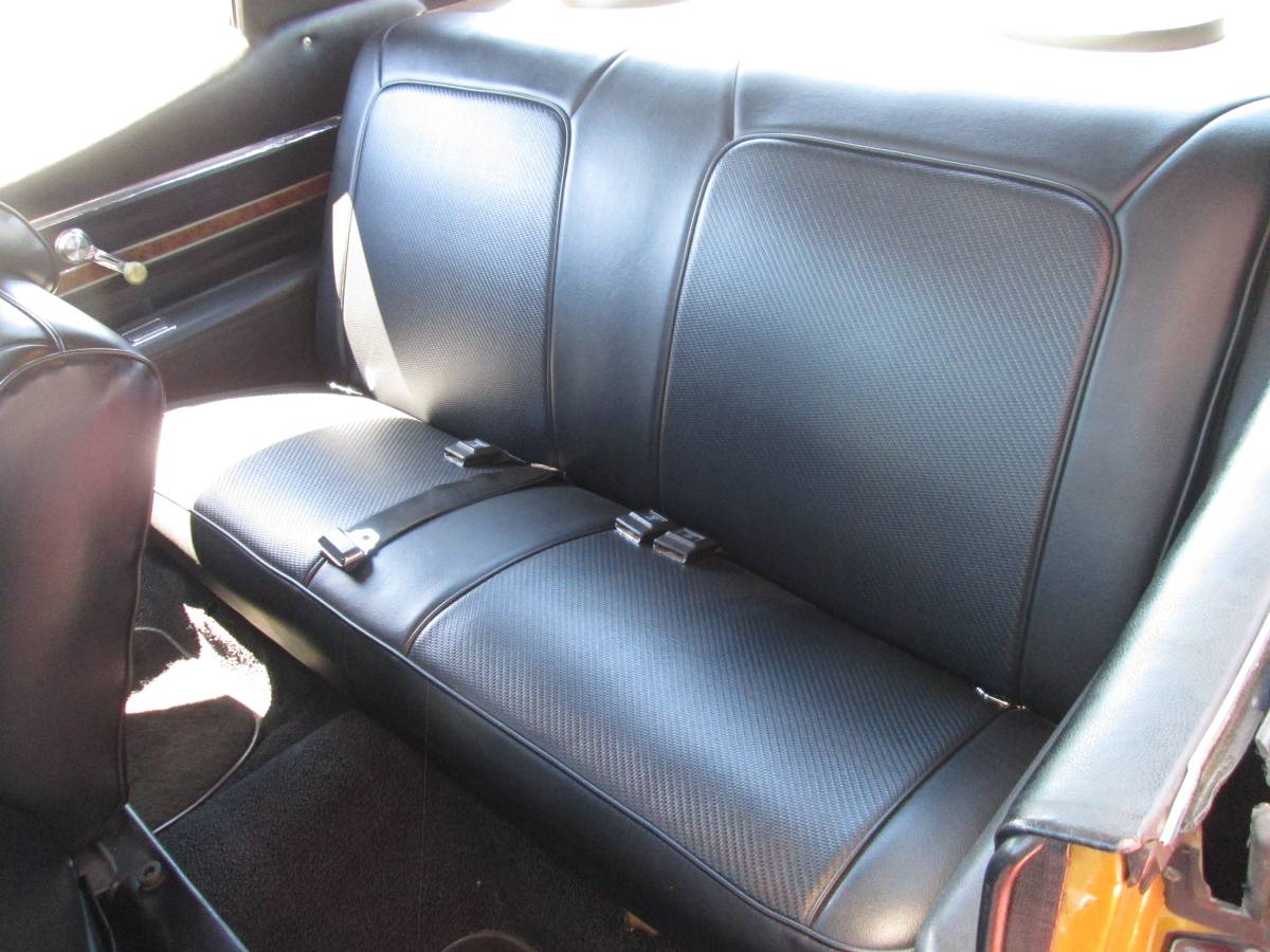Chevrolet-chevelle-1972-custom-15