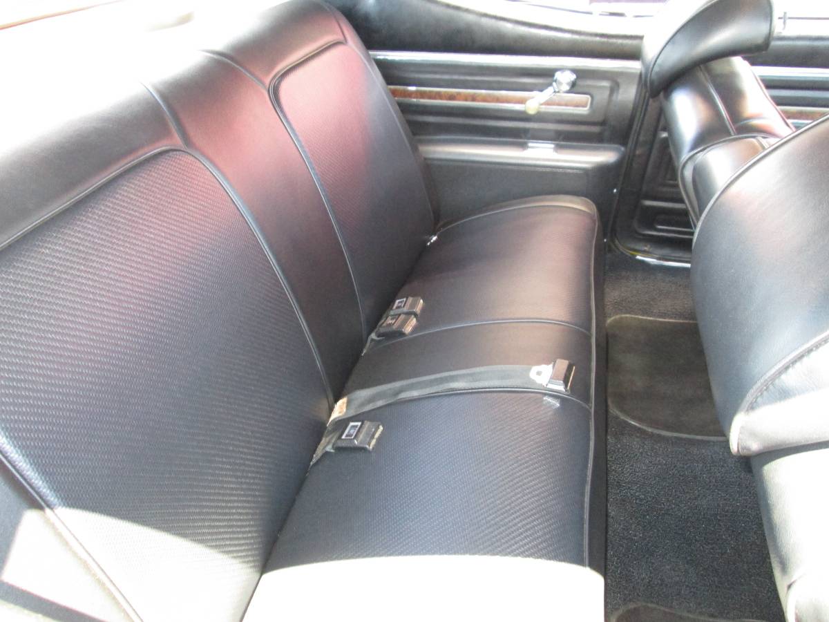 Chevrolet-chevelle-1972-custom-16