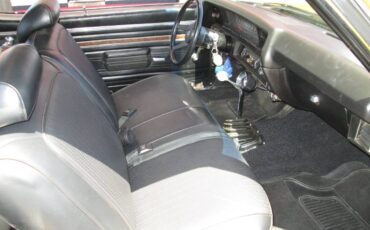 Chevrolet-chevelle-1972-custom-17