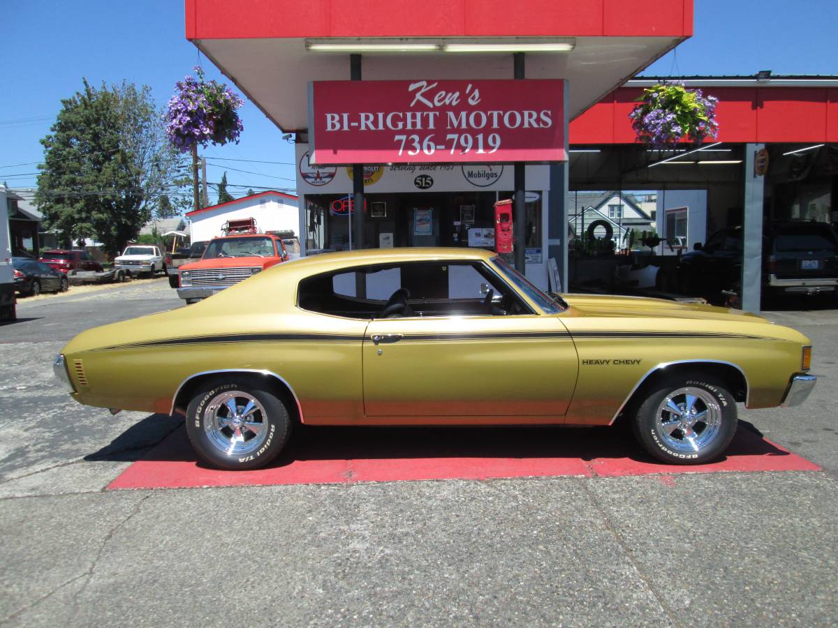 Chevrolet-chevelle-1972-custom-20