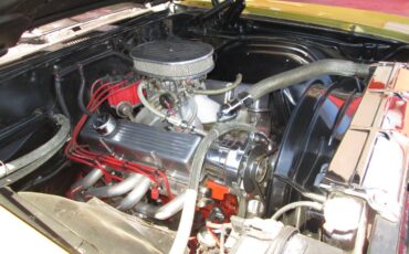 Chevrolet-chevelle-1972-custom-8