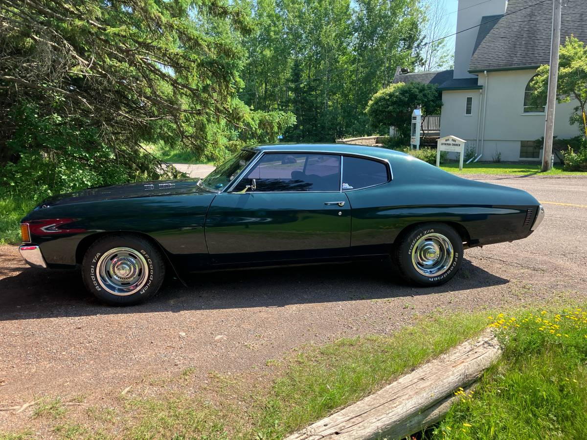 Chevrolet-chevelle-1972-green-3