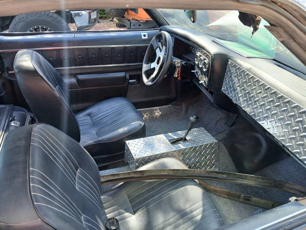 Chevrolet-chevelle-1974-grey-6
