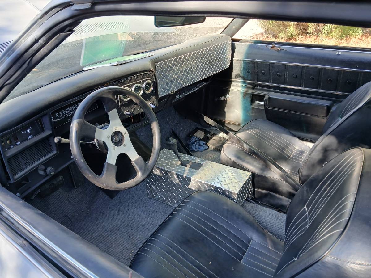 Chevrolet-chevelle-1974-grey-7