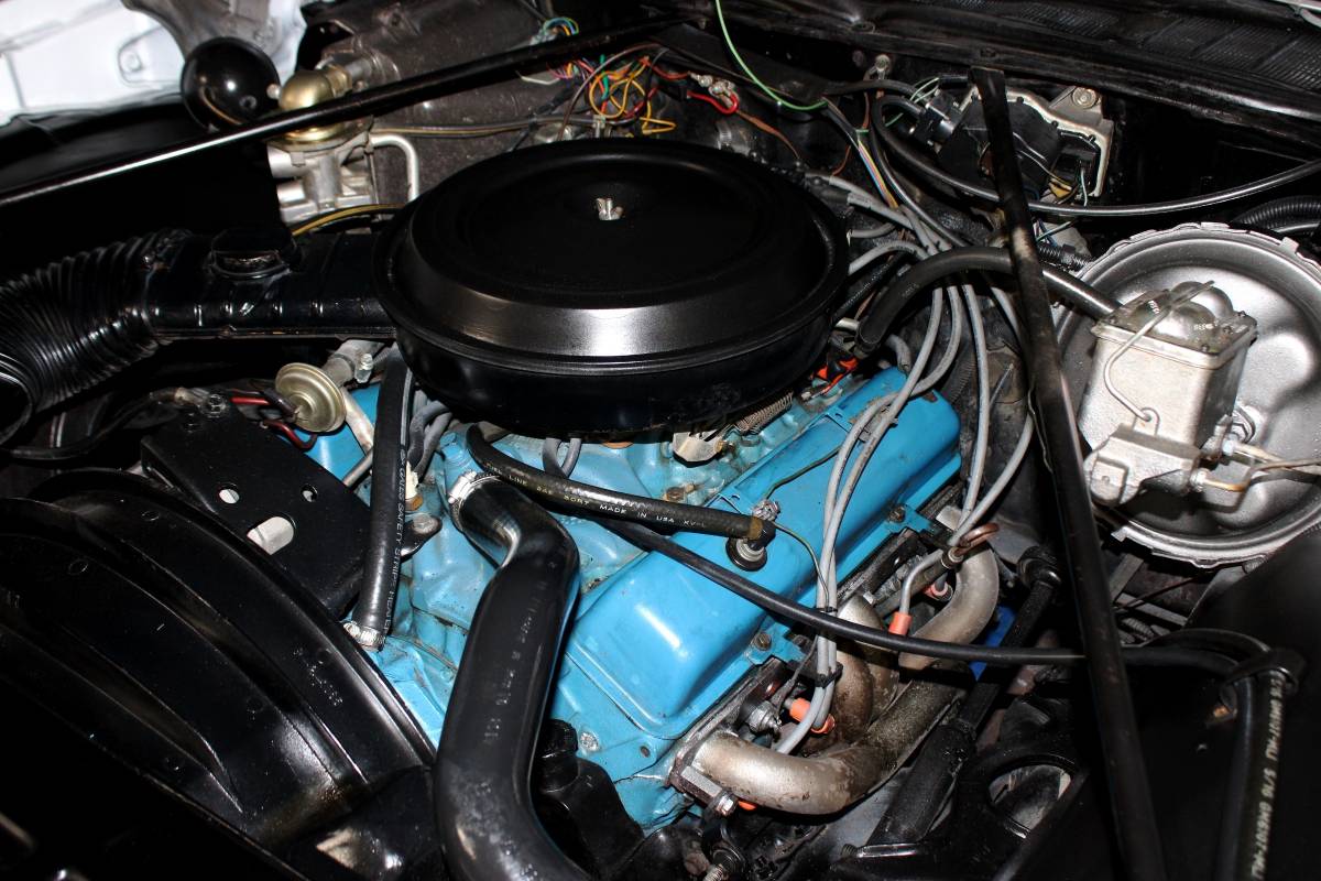 Chevrolet-chevelle-1976-23