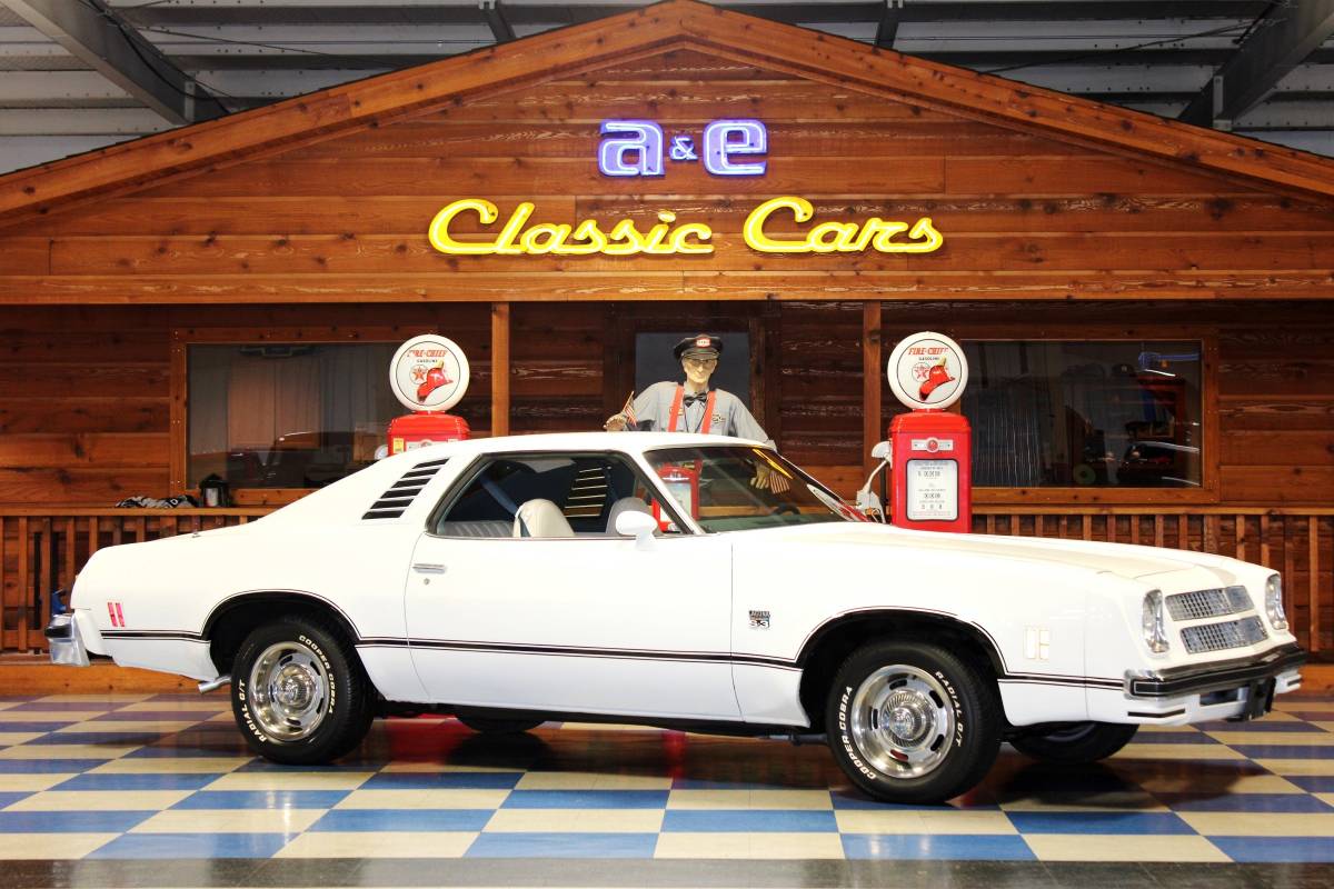 Chevrolet-chevelle-1976-5