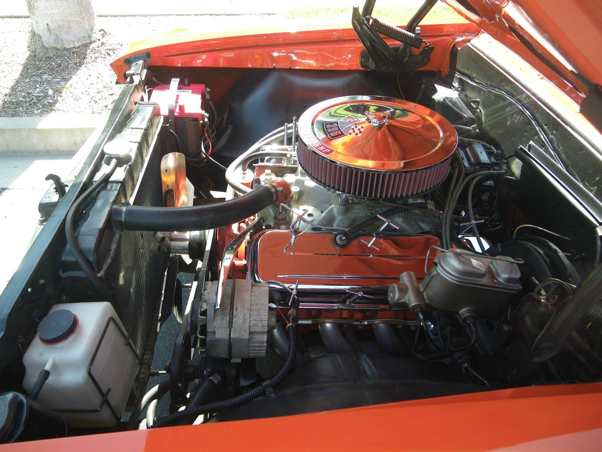 Chevrolet-chevelle-300-1966-orange-21