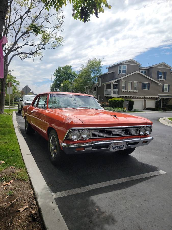 Chevrolet-chevelle-300-1966-orange-4
