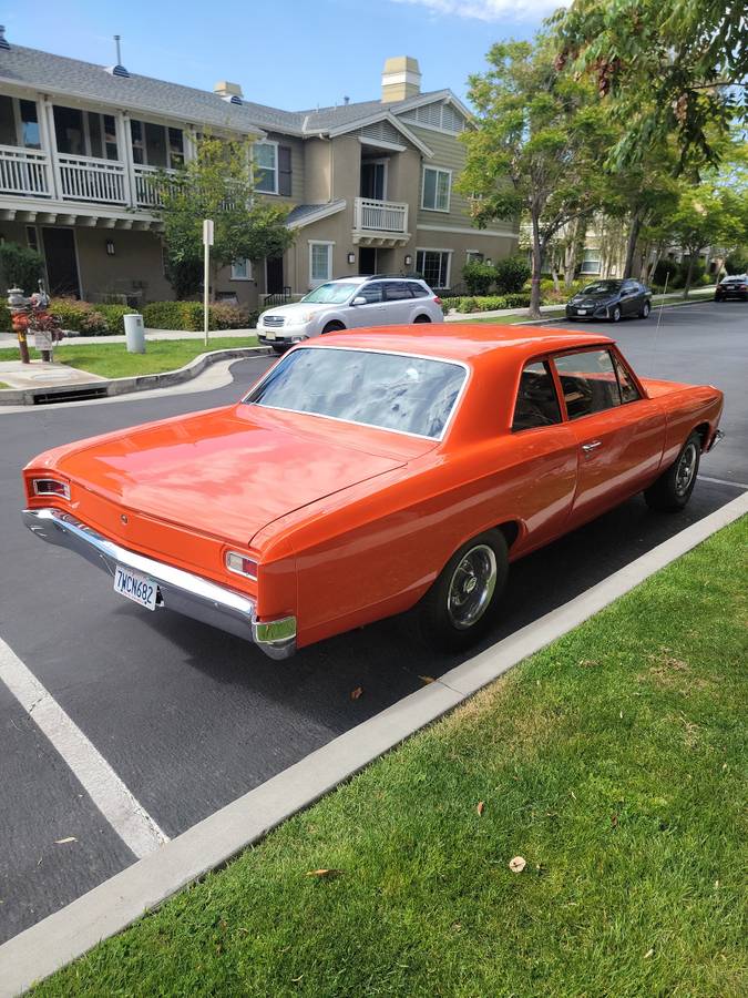 Chevrolet-chevelle-300-1966-orange-5