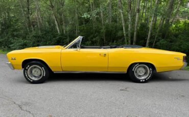 Chevrolet-chevelle-convertible-1967-yellow