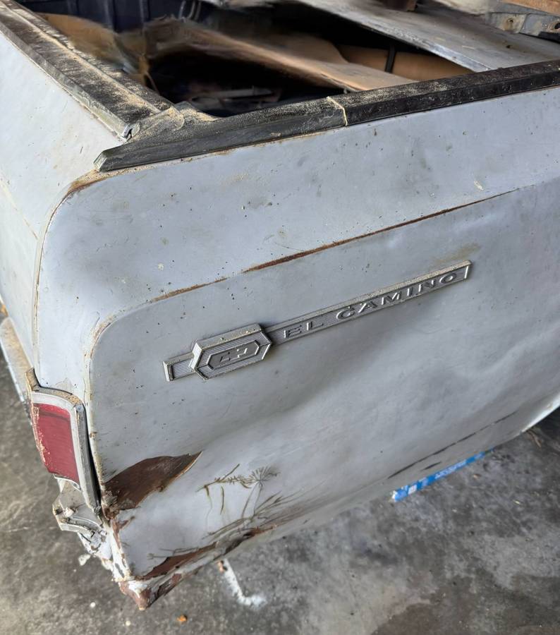 Chevrolet-chevelle-el-camino-1964-grey-8