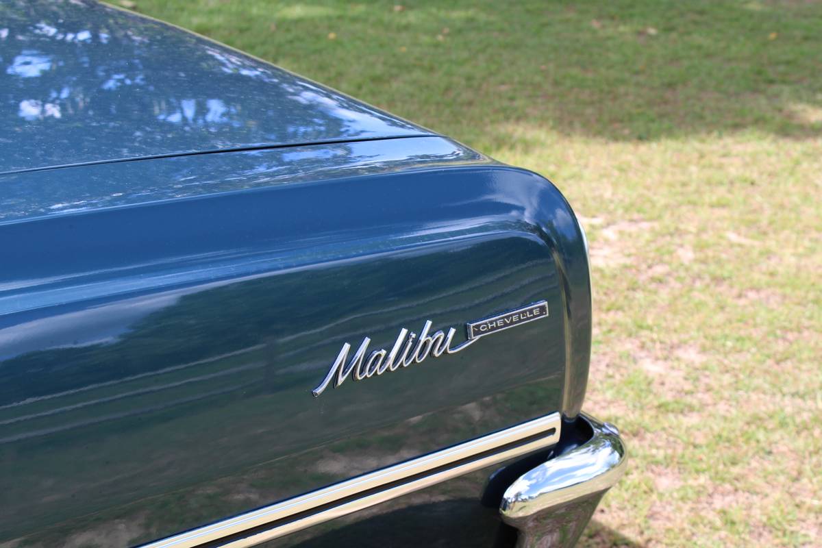 Chevrolet-chevelle-malibu-1965-green-10