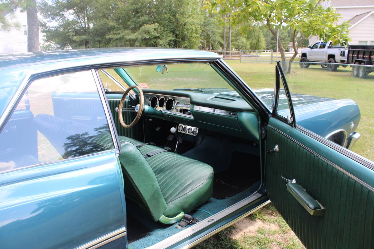 Chevrolet-chevelle-malibu-1965-green-14