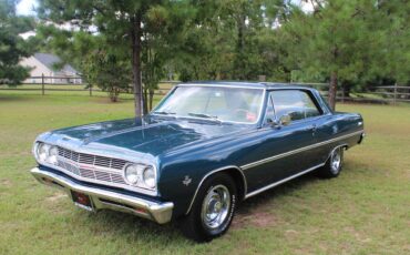 Chevrolet-chevelle-malibu-1965-green-22