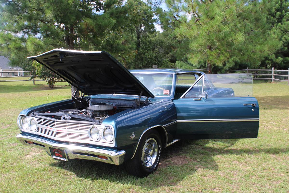 Chevrolet-chevelle-malibu-1965-green-9