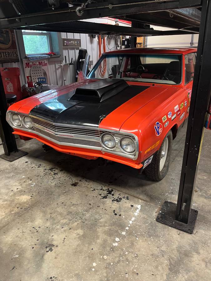 Chevrolet-chevelle-malibu-1965-orange