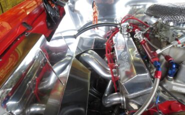 Chevrolet-chevelle-malibu-1967-red-12