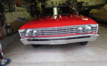Chevrolet-chevelle-malibu-1967-red