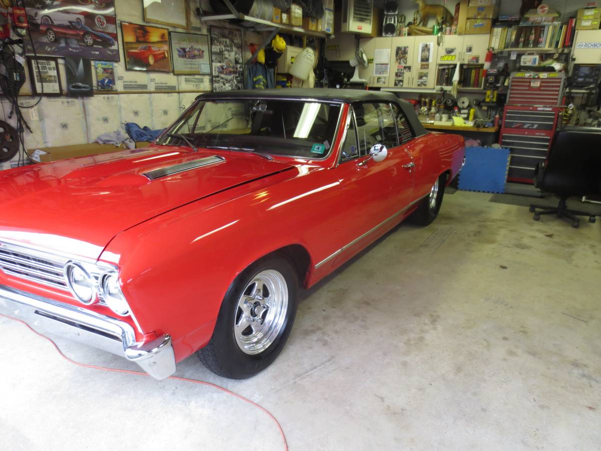 Chevrolet-chevelle-malibu-1967-red-8