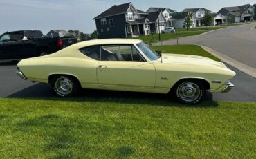Chevrolet-chevelle-malibu-1968-yellow-5