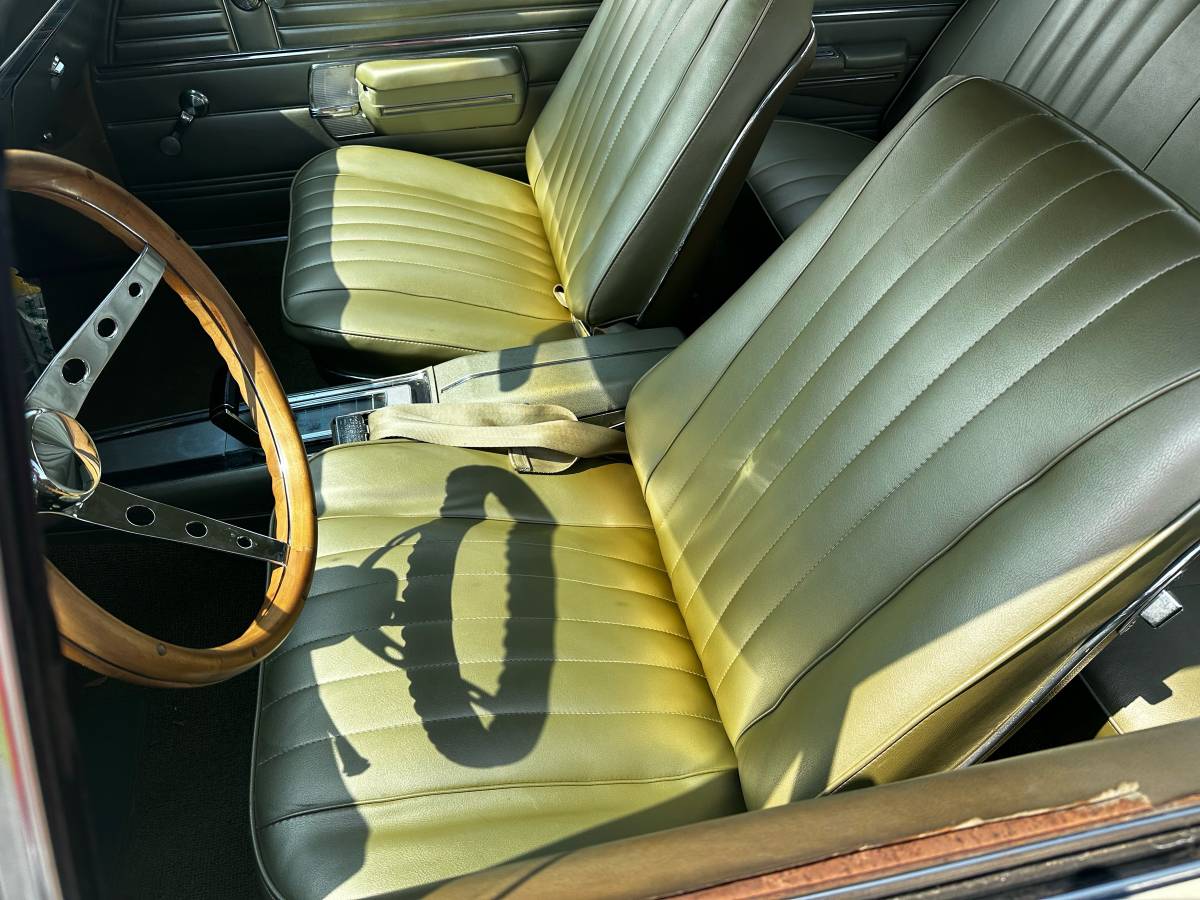 Chevrolet-chevelle-malibu-1968-yellow-9