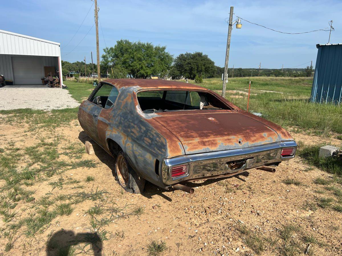 Chevrolet-chevelle-malibu-1970-4