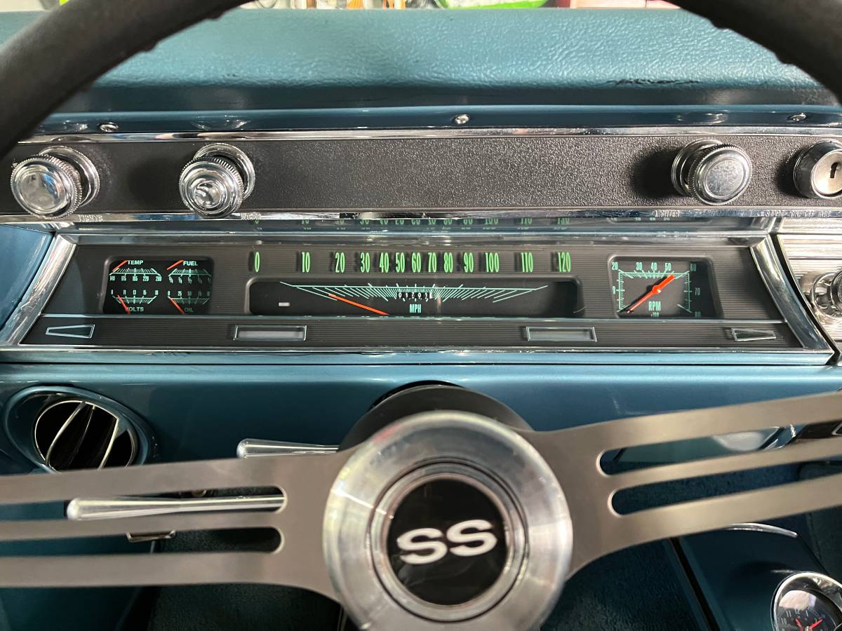 Chevrolet-chevelle-ss-1967-blue-9