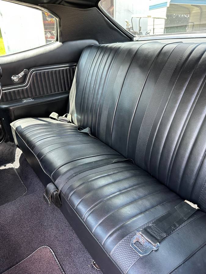 Chevrolet-chevelle-ss-1970-black-12