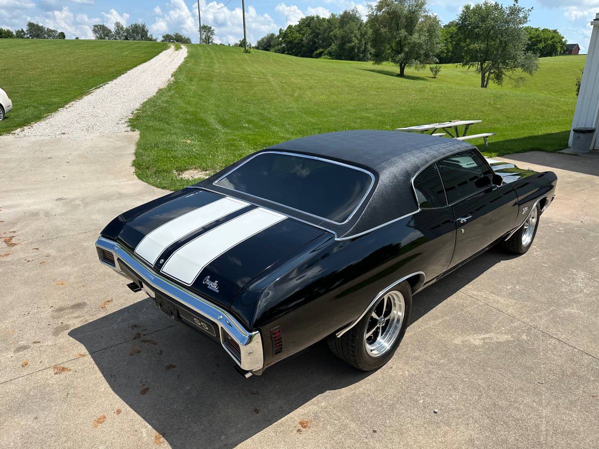 Chevrolet-chevelle-ss-1970-black-2
