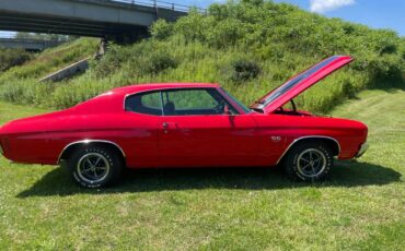 Chevrolet-chevelle-ss-1970-red-2