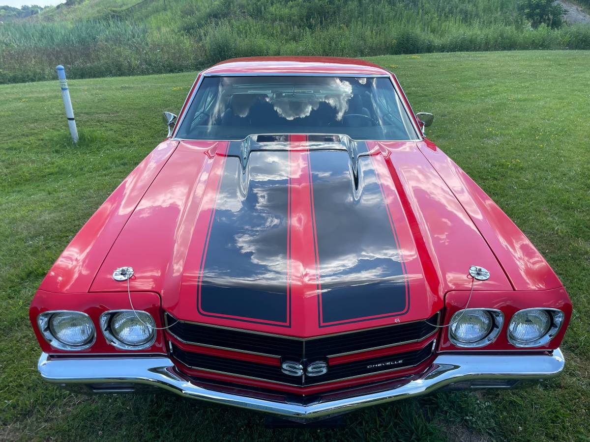 Chevrolet-chevelle-ss-1970-red-21