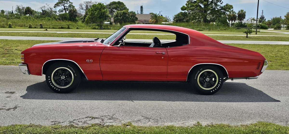 Chevrolet-chevelle-ss-1971-red-22