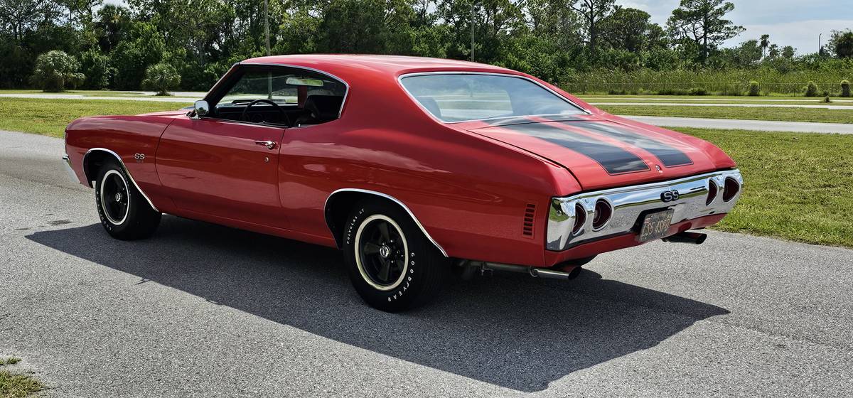 Chevrolet-chevelle-ss-1971-red-23
