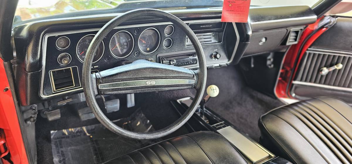 Chevrolet-chevelle-ss-1971-red-8