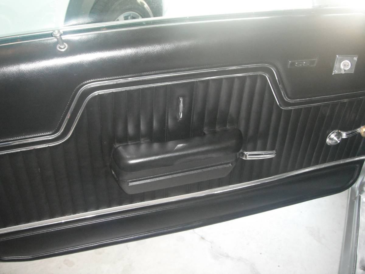 Chevrolet-chevelle-ss-1971-silver-17