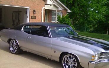 Chevrolet-chevelle-ss-1971-silver-21