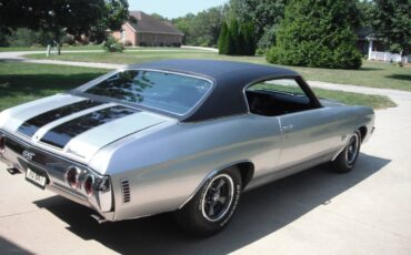Chevrolet-chevelle-ss-1971-silver-6