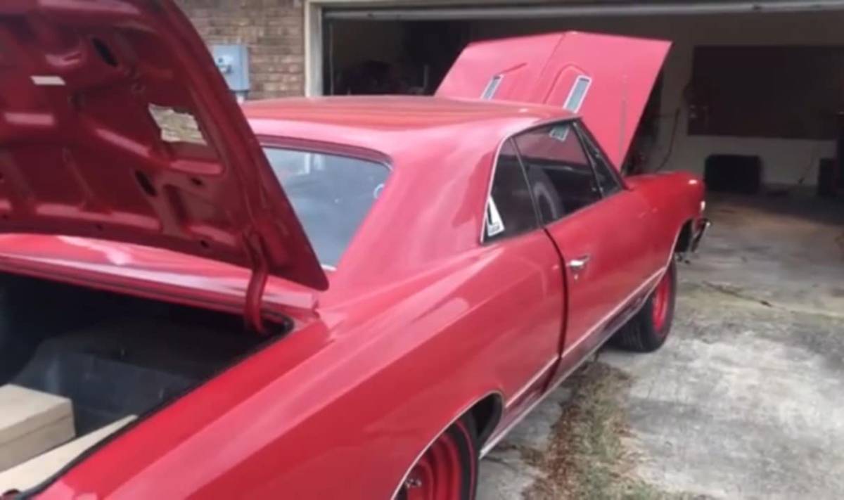 Chevrolet-chevelle-ss-396-1967-red-13