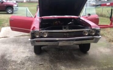 Chevrolet-chevelle-ss-396-1967-red-3