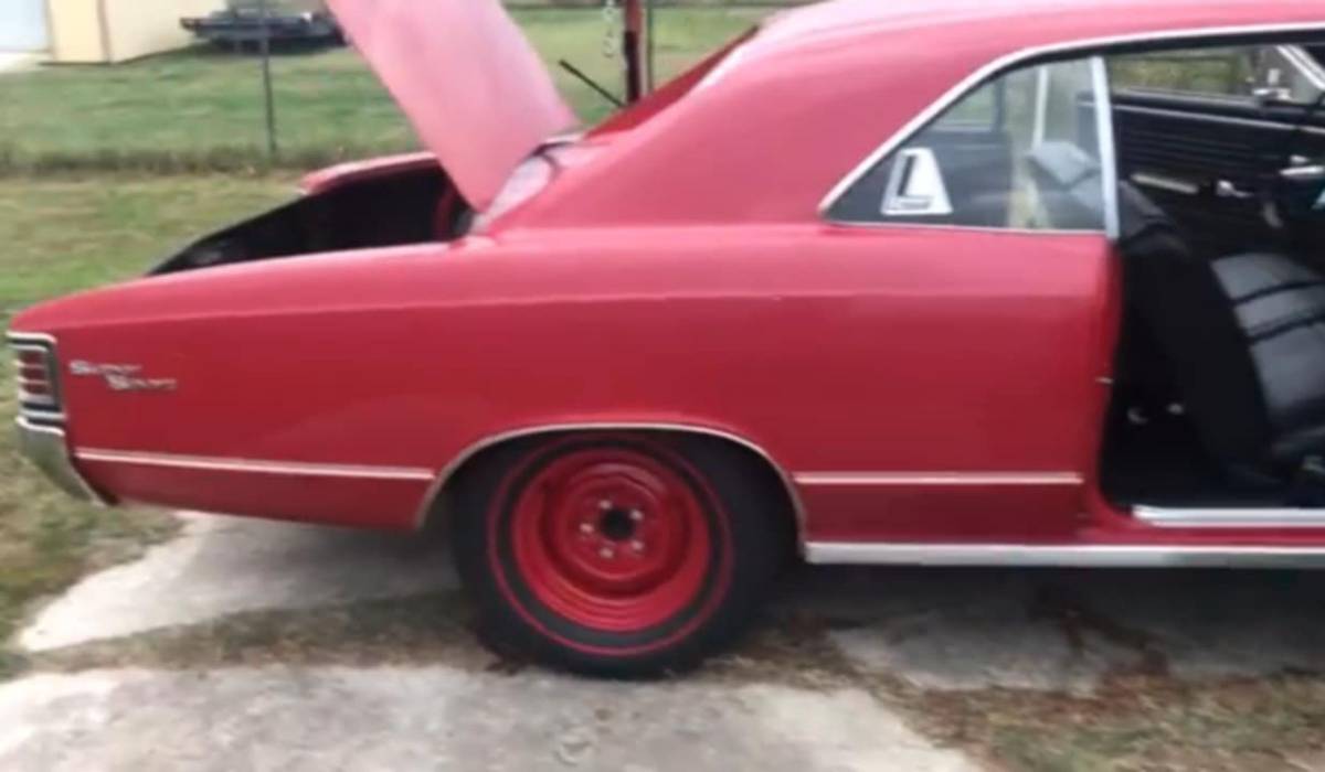 Chevrolet-chevelle-ss-396-1967-red-7