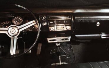 Chevrolet-chevelle-ss-396-1968-black-12
