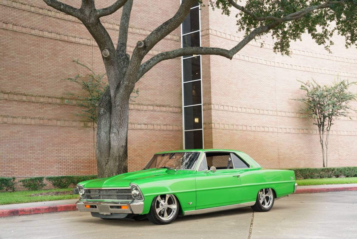 Chevrolet-chevy-ii-nova-1967-green-3