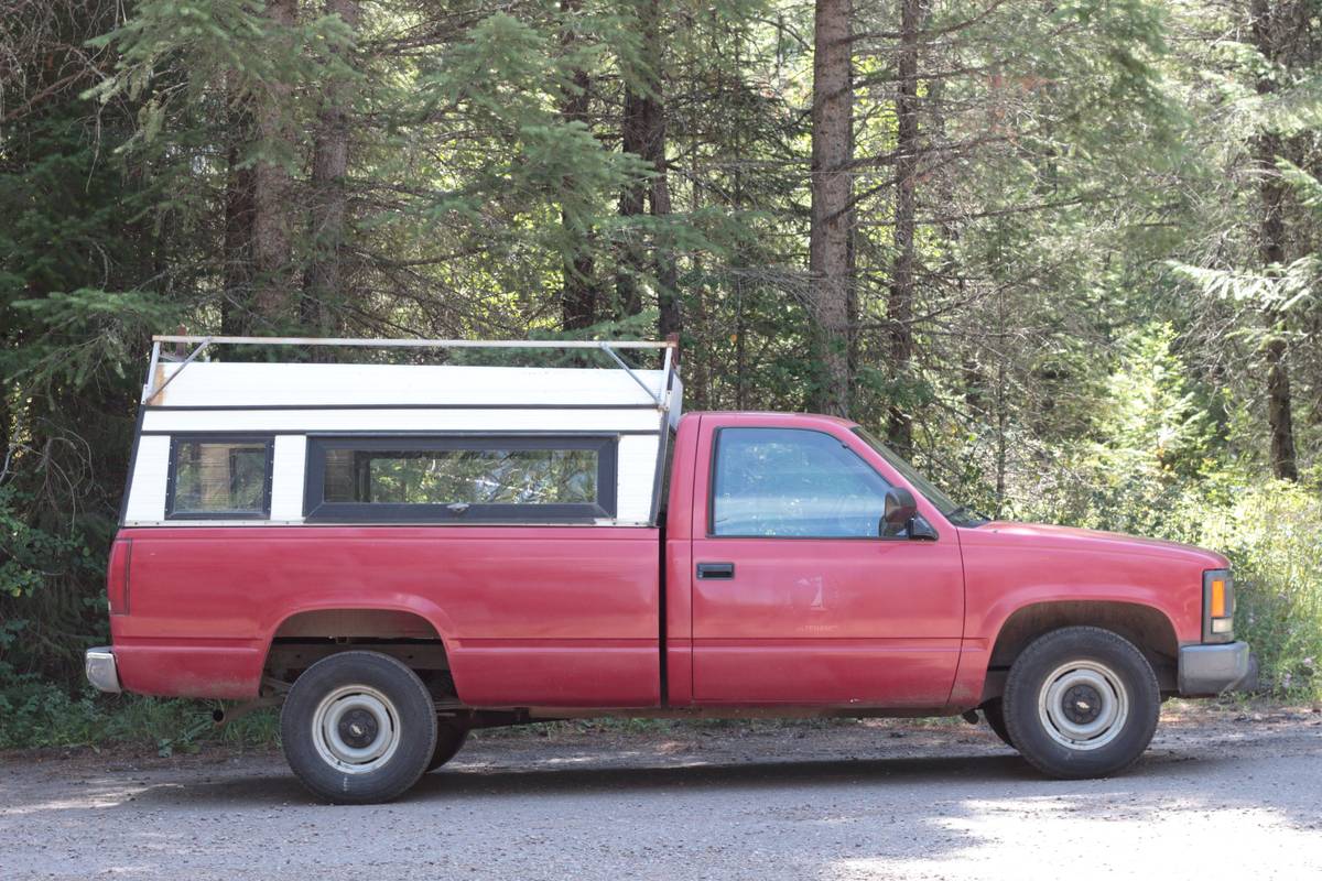 Chevrolet-cheyenne-1990-red-1