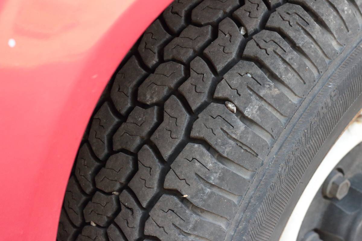 Chevrolet-cheyenne-1990-red-14