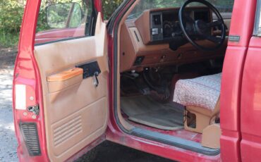 Chevrolet-cheyenne-1990-red-6