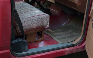 Chevrolet-cheyenne-1990-red-9