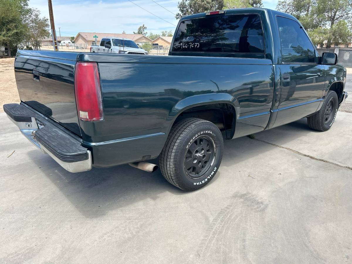 Chevrolet-cheyenne-4.3-v-6.5-salvage-1995