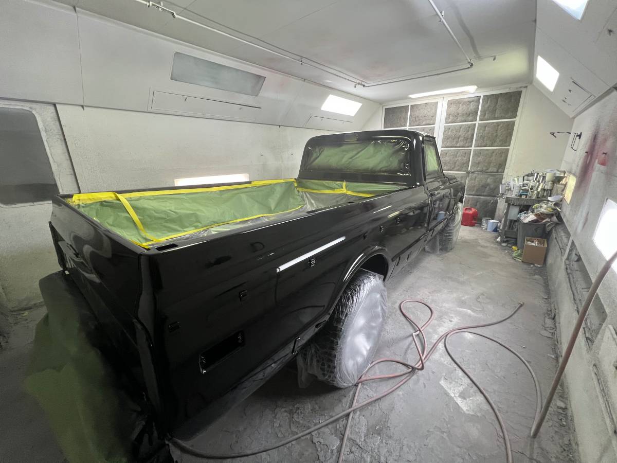Chevrolet-cheyenne-c20-34-ton-1972-black-10