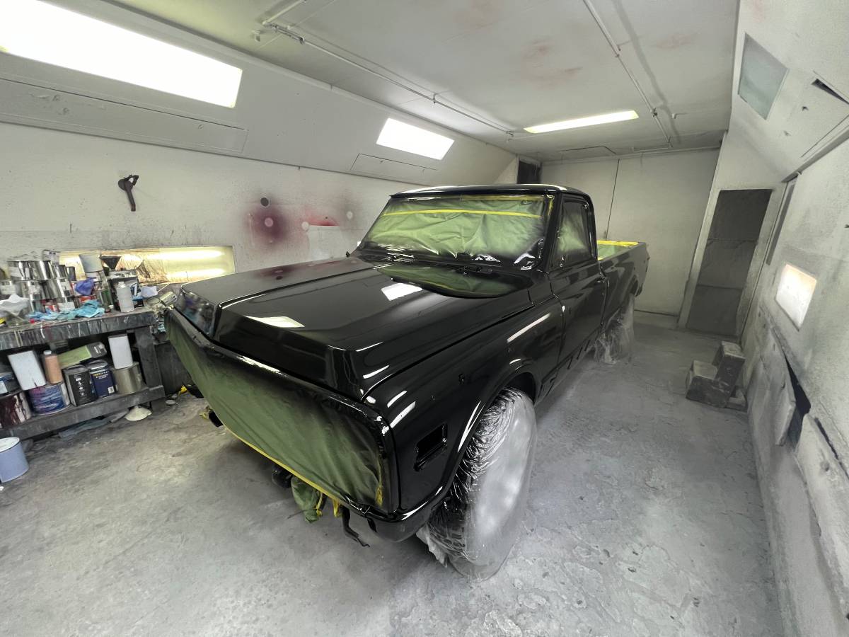 Chevrolet-cheyenne-c20-34-ton-1972-black-12